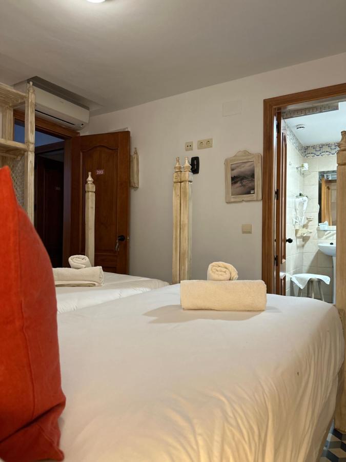 Hostal Moon Tolox Exterior photo